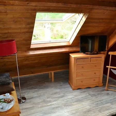 فندق مبيت وإفطار D'hotes De Vienne-en-Arthies