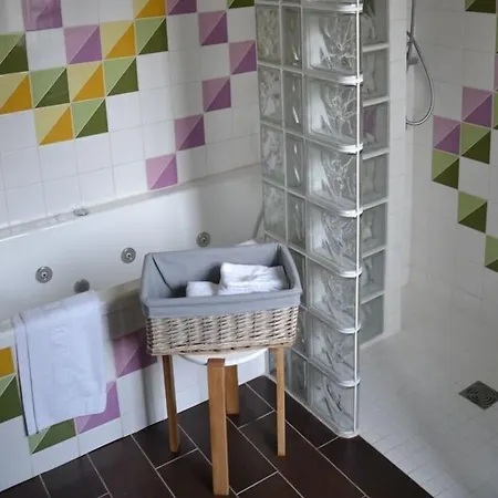 D'hotes De Vienne-en-Arthies